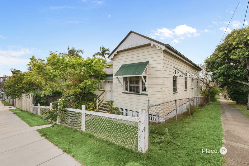 Photo - 48 Mowbray Terrace, East Brisbane QLD 4169 - Image 12