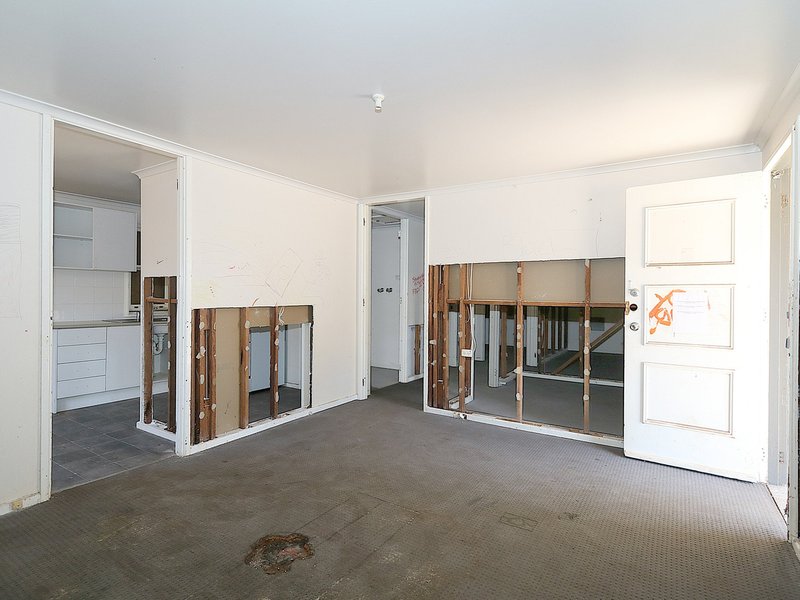 Photo - 48 Mumford Street, Ashmont NSW 2650 - Image 2