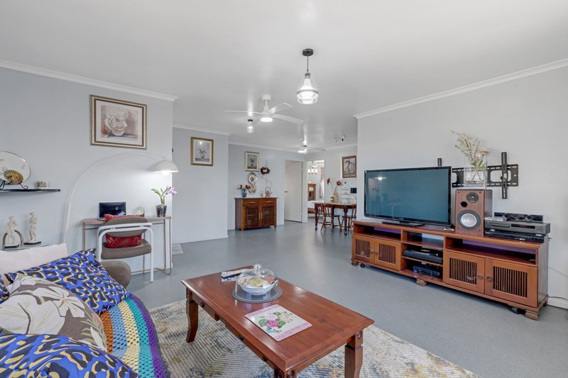 Photo - 48 Napier Street, South Mackay QLD 4740 - Image 4