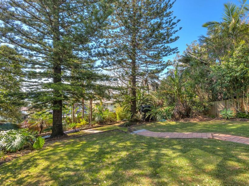 Photo - 48 Narrabeen Park Parade, Warriewood NSW 2102 - Image 7