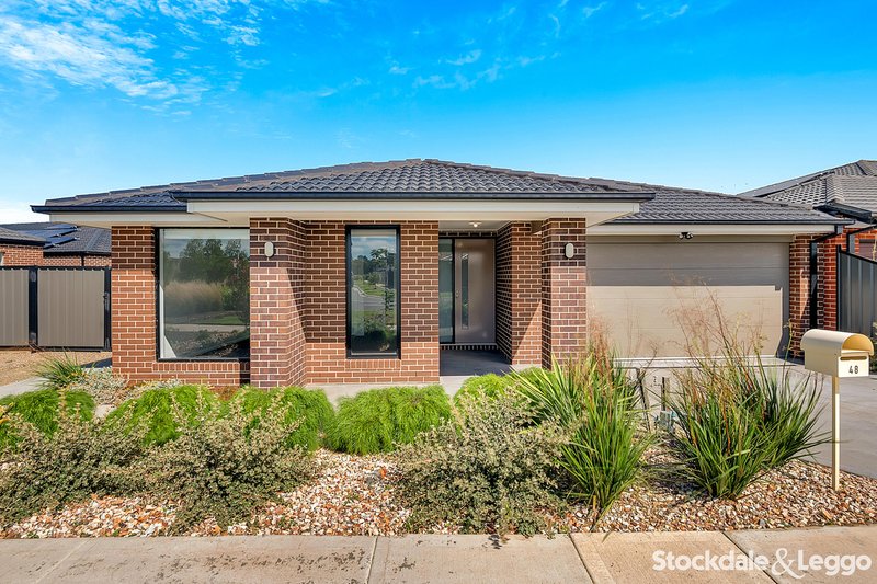 Photo - 48 Nesting Vista, Craigieburn VIC 3064 - Image 2