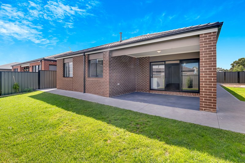 Photo - 48 Nesting Vista, Craigieburn VIC 3064 - Image 20