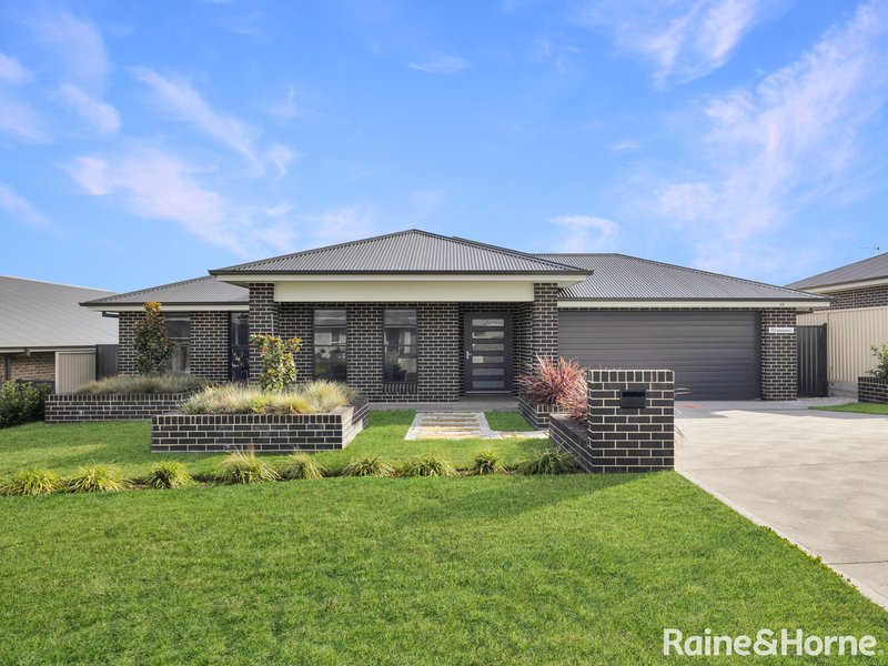 48 Newlands Crescent, Kelso NSW 2795