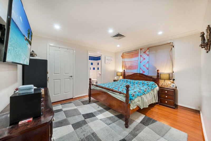Photo - 48 Nineteenth Avenue, Hoxton Park NSW 2171 - Image 10