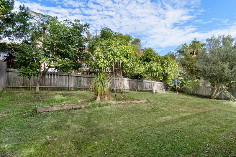 Photo - 48 Oleander Avenue, Port Macquarie NSW 2444 - Image 5