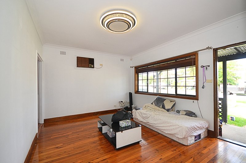 Photo - 48 Orwell Street, Blacktown NSW 2148 - Image 7