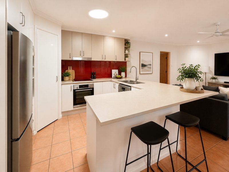 Photo - 48 Pacific Parade, Forest Lake QLD 4078 - Image 4