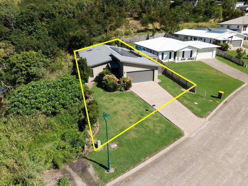 Photo - 48 Parker Road, Cannonvale QLD 4802 - Image 18