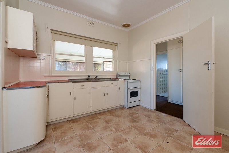 Photo - 48 Paxton Street, Willaston SA 5118 - Image 11