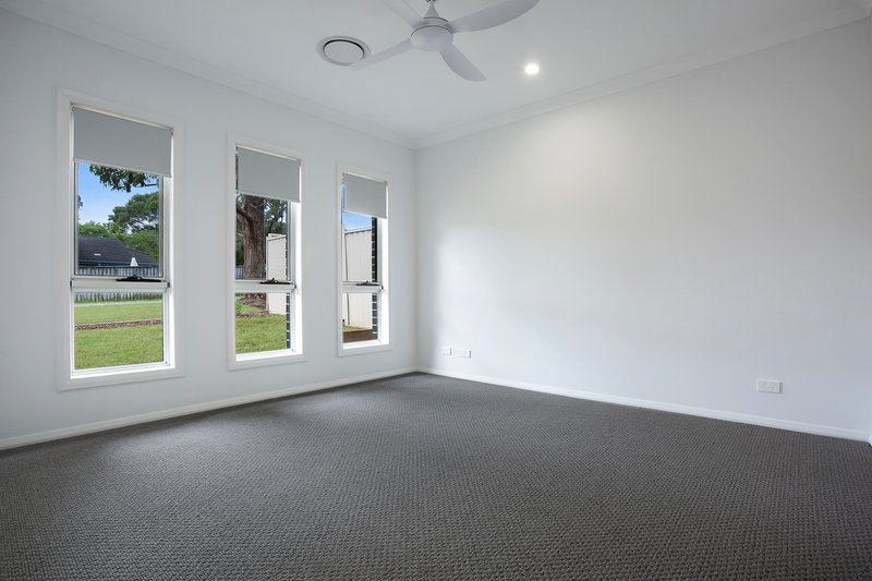 Photo - 48 Plunkett Crescent, Kingswood NSW 2747 - Image 5