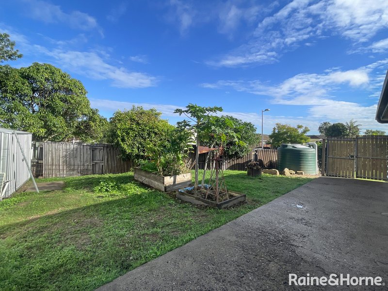 Photo - 48 Port Street, Jamboree Heights QLD 4074 - Image 9