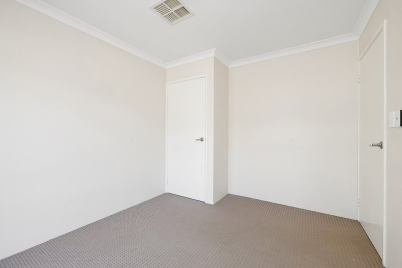 Photo - 48 Portobello Parade, Wellard WA 6170 - Image 11