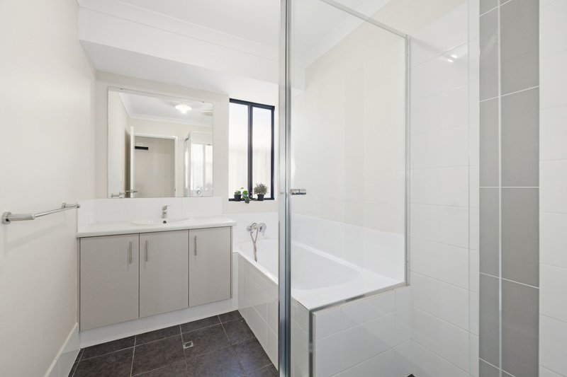 Photo - 48 Portobello Parade, Wellard WA 6170 - Image 14