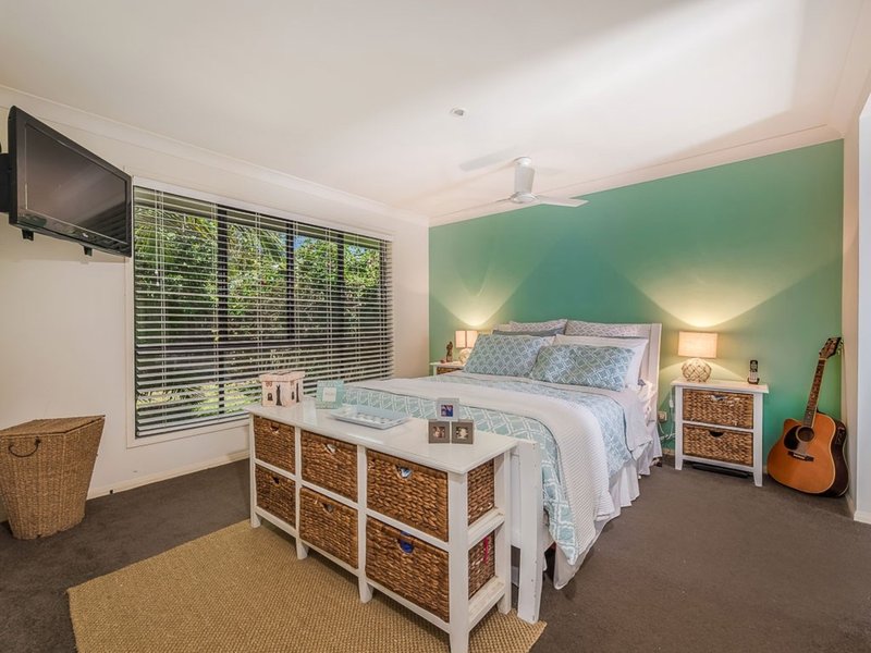 Photo - 48 Prestwick Drive, Twin Waters QLD 4564 - Image 11