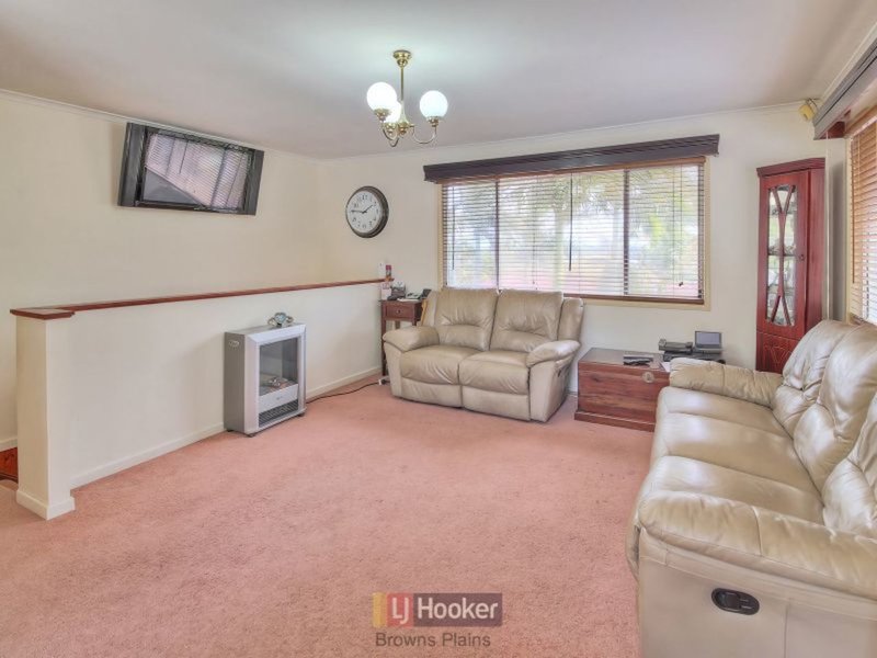 Photo - 48 Raelene Terrace, Springwood QLD 4127 - Image 6