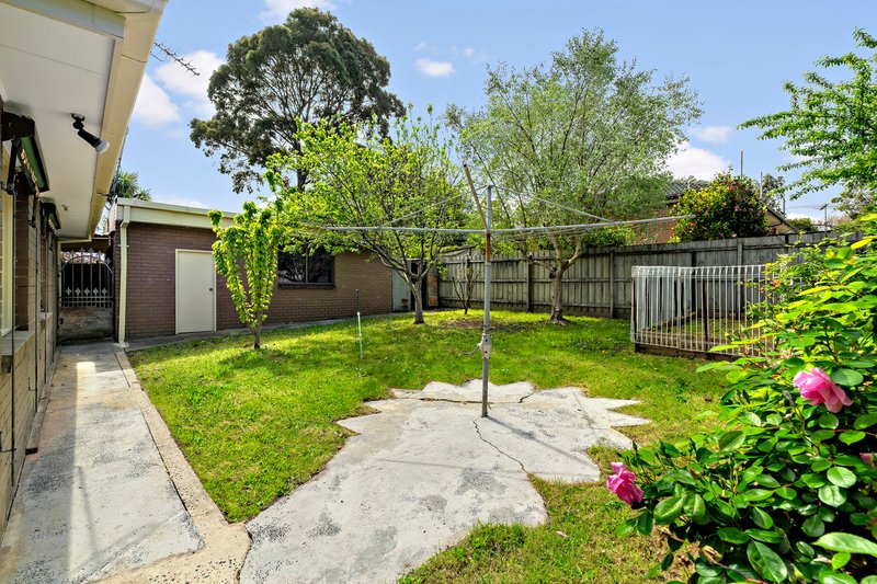 Photo - 48 Rembrandt Drive, Wheelers Hill VIC 3150 - Image 15