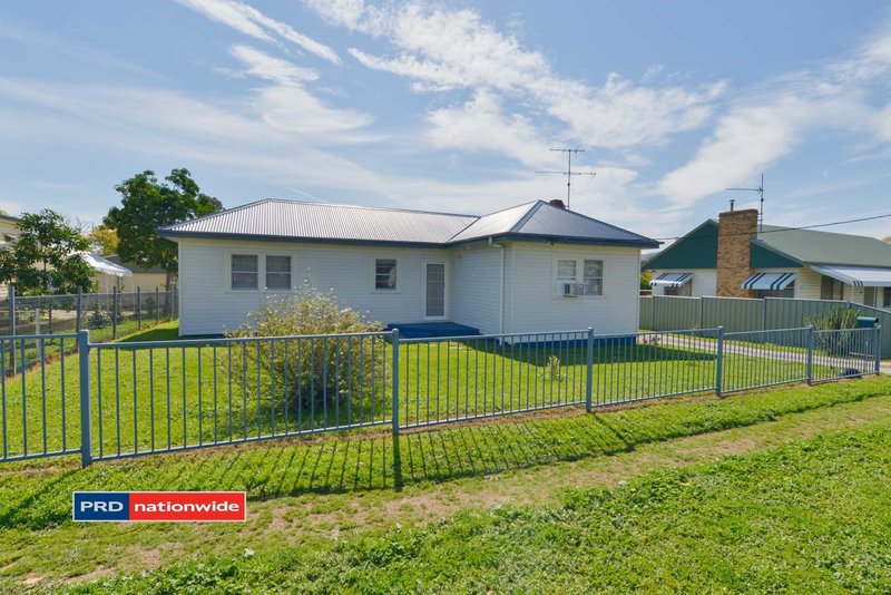 48 Robert Street, Tamworth NSW 2340