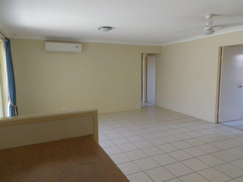 Photo - 48 Samantha Street, Wynnum West QLD 4178 - Image 6