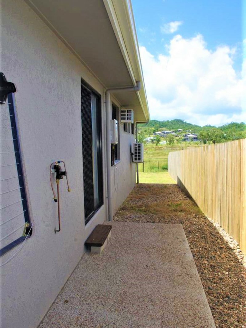 Photo - 48 Scenic Crescent, Bowen QLD 4805 - Image 20