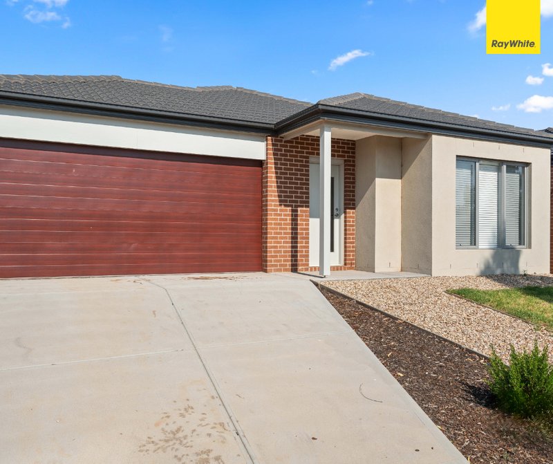 Photo - 48 Selbourne Street, Strathtulloh VIC 3338 - Image 1