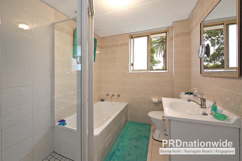 Photo - 4/8 Selmon Street, Sans Souci NSW 2219 - Image 4