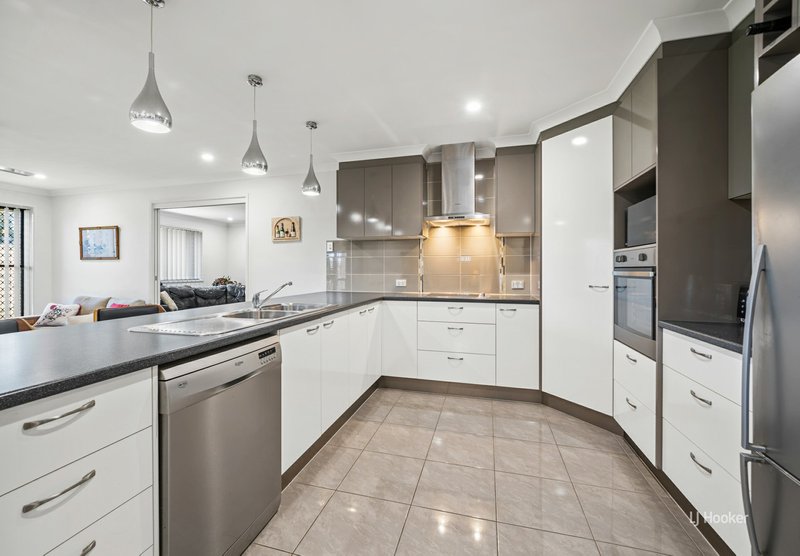 Photo - 48 Settlers Rise, Woolmar QLD 4515 - Image 2