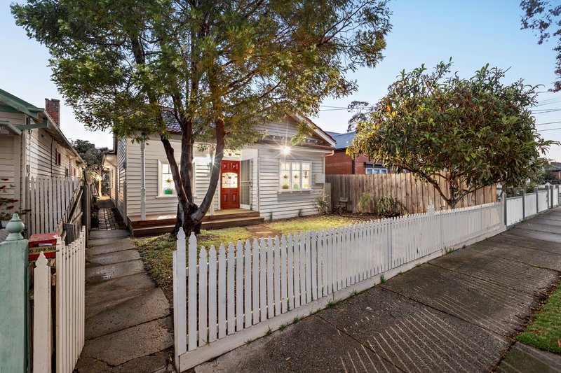 Photo - 48 Sheffield Street, Coburg VIC 3058 - Image 2