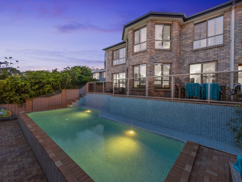 Photo - 48 Skyline Terrace, Burleigh Heads QLD 4220 - Image 1