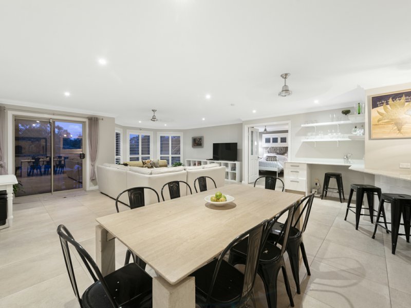 Photo - 48 Skyline Terrace, Burleigh Heads QLD 4220 - Image 6