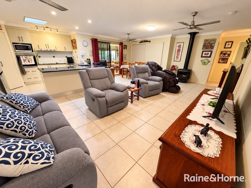 Photo - 48 Sonaree Drive, Kingaroy QLD 4610 - Image 2