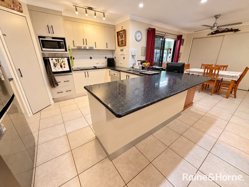 Photo - 48 Sonaree Drive, Kingaroy QLD 4610 - Image 5
