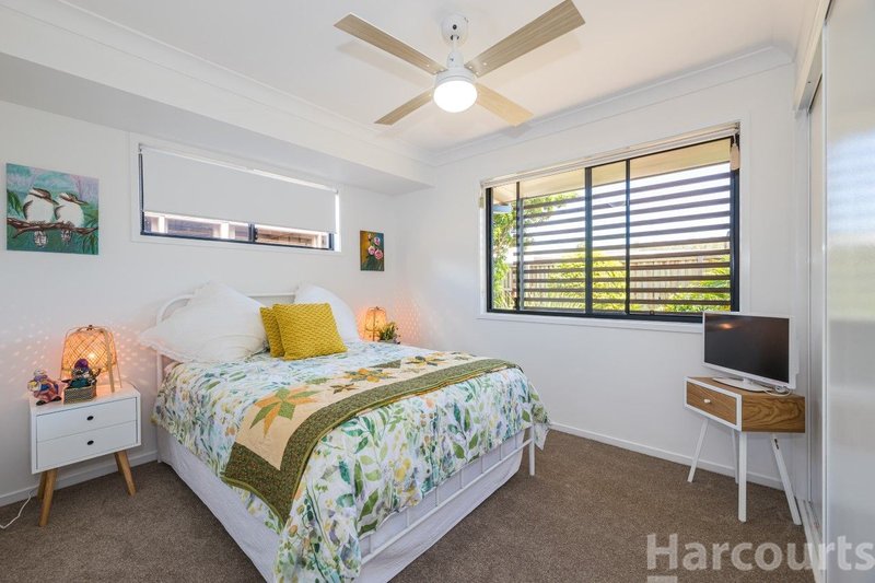 Photo - 4/8 Spinnaker Drive, Sandstone Point QLD 4511 - Image 8