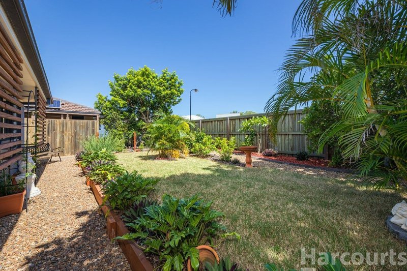 Photo - 4/8 Spinnaker Drive, Sandstone Point QLD 4511 - Image 12