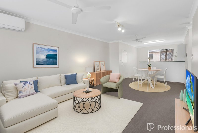Photo - 4/8 Springfield Crescent, Manoora QLD 4870 - Image 4