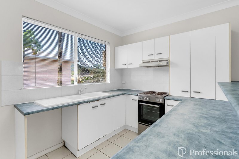 Photo - 4/8 Springfield Crescent, Manoora QLD 4870 - Image 7