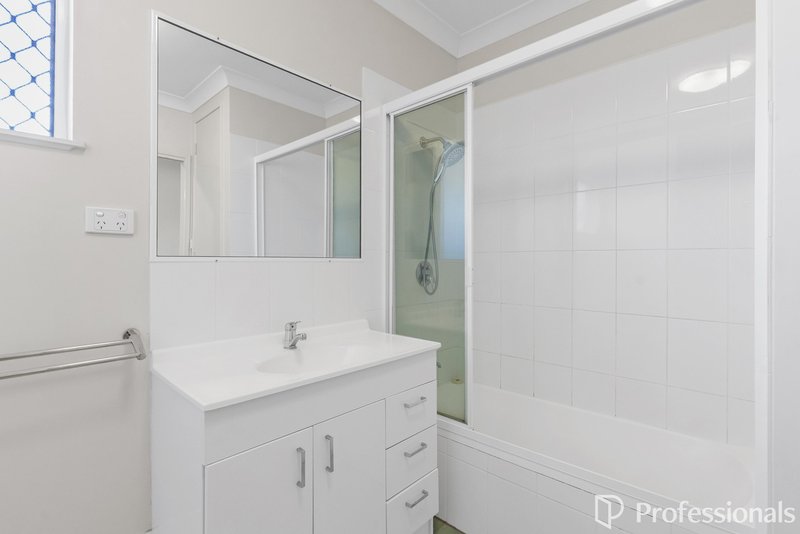Photo - 4/8 Springfield Crescent, Manoora QLD 4870 - Image 10