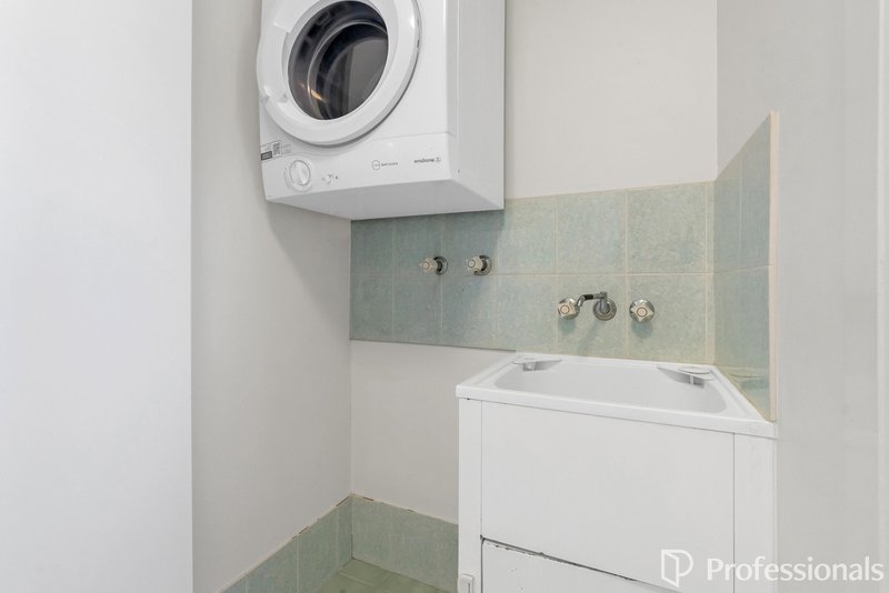 Photo - 4/8 Springfield Crescent, Manoora QLD 4870 - Image 11