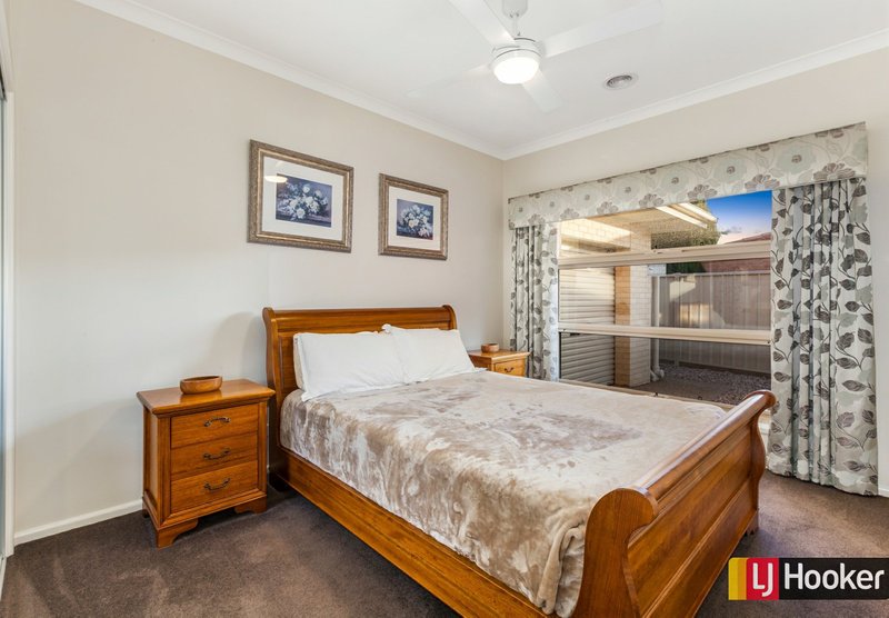 Photo - 48 St Andrews Close, Hidden Valley VIC 3756 - Image 15