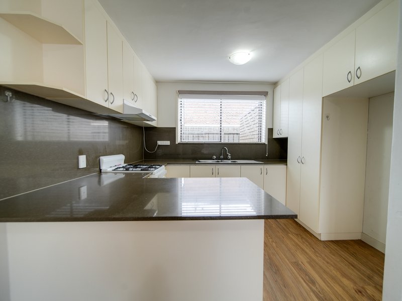 Photo - 4/8 Stuart Street, Noble Park VIC 3174 - Image 3