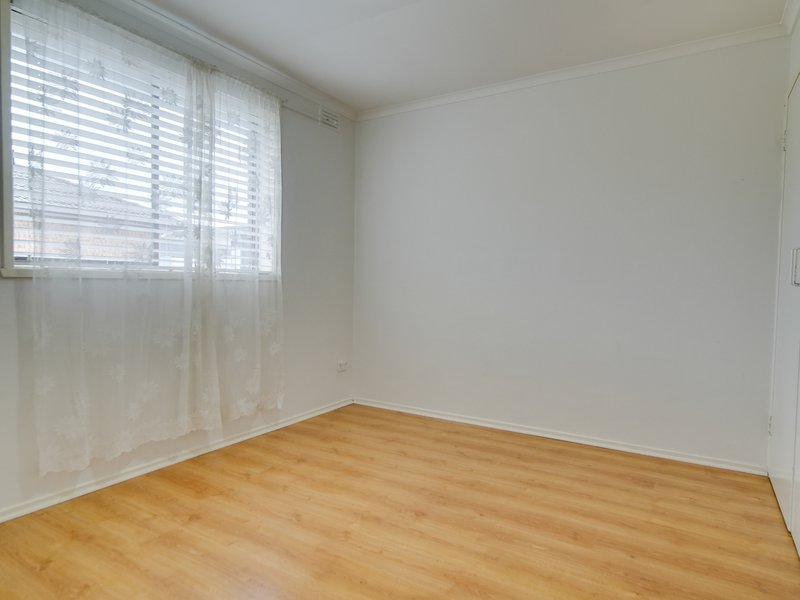 Photo - 4/8 Stuart Street, Noble Park VIC 3174 - Image 6
