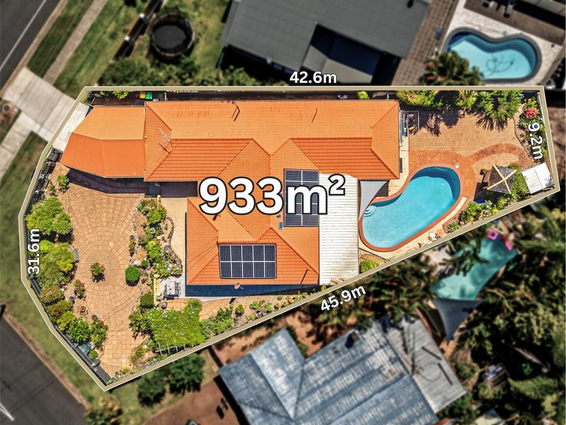 Photo - 48 Sunnyside Road, Newport QLD 4020 - Image 2