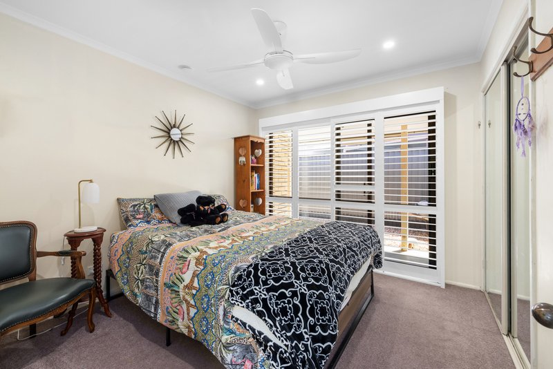 Photo - 48 Sunnyside Road, Newport QLD 4020 - Image 14