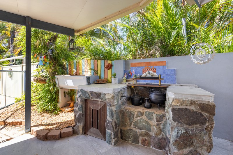 Photo - 48 Sunnyside Road, Newport QLD 4020 - Image 22