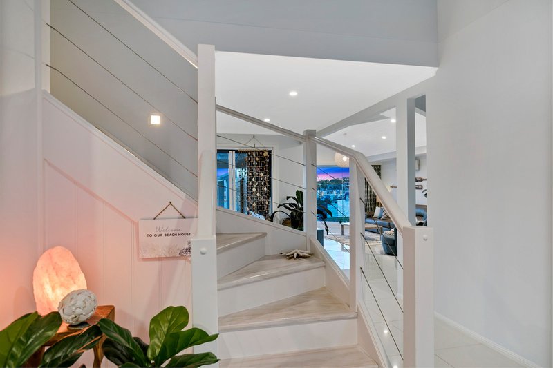 Photo - 48 Tarwarri Crescent, Mooloolaba QLD 4557 - Image 10