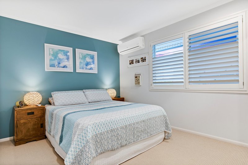 Photo - 48 Tarwarri Crescent, Mooloolaba QLD 4557 - Image 23