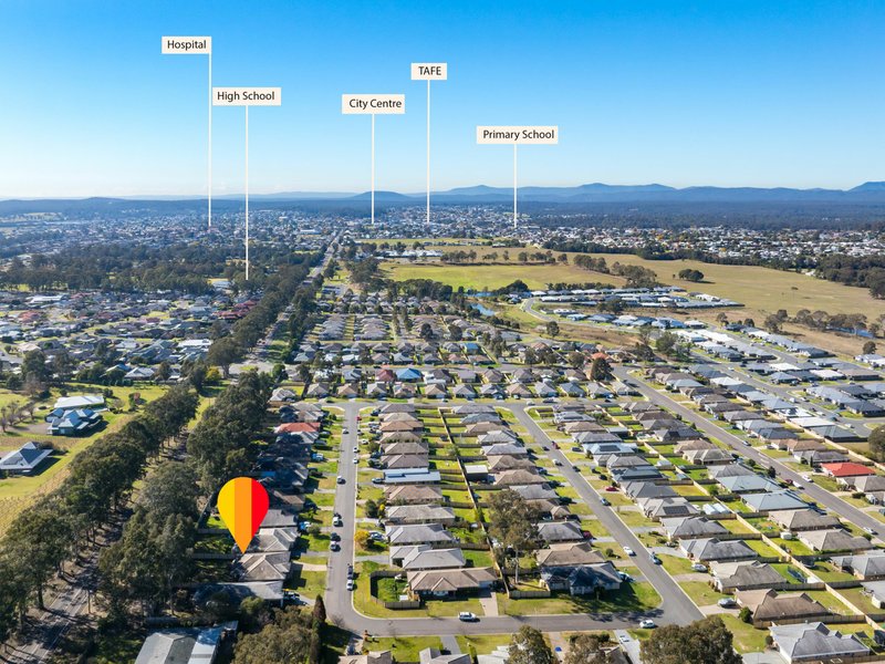 Photo - 48 Tempranillo Crescent, Cessnock NSW 2325 - Image 2