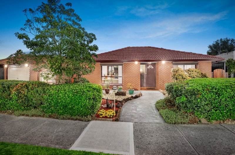 48 Thompson Circuit, Mill Park VIC 3082