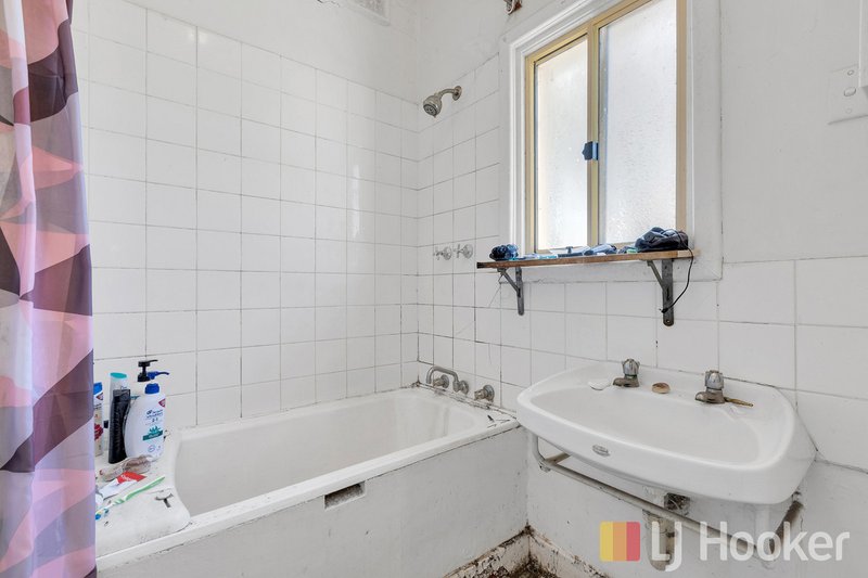 Photo - 48 Tilshead Road, Elizabeth North SA 5113 - Image 3