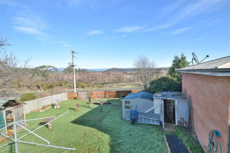 Photo - 48 Tower Hill St , Deloraine TAS 7304 - Image 12