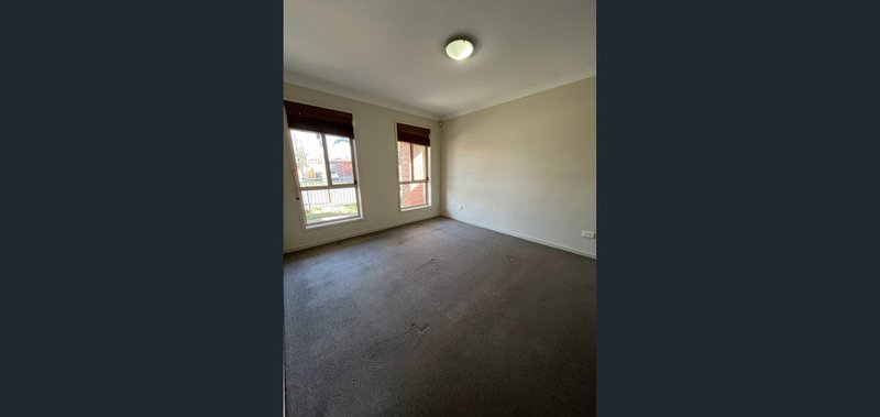 Photo - 48 Tudor Crescent, Smithfield Plains SA 5114 - Image 10